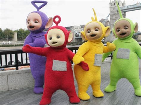 7 Hot Sexy Pui Fan Lee Bikini Pics