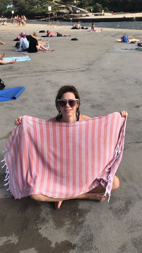 Hot Lou Sanders Bikini Pics