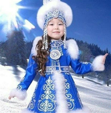 Beautiful sakha child in amazing traditional costume. Yakutia, Russia ...