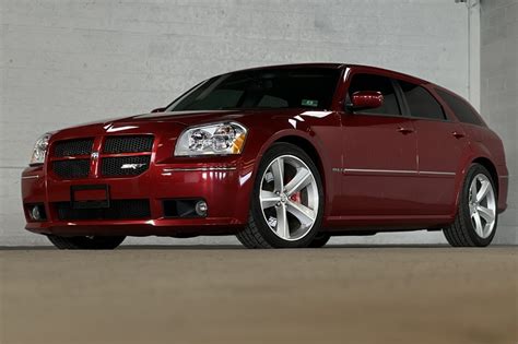 14k Mile 2006 Dodge Magnum Srt8 For Sale On Bat Auctions Closed On