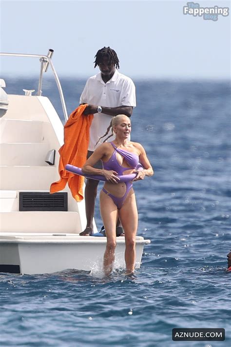 Erika Jayne Sexy Seen With Kyle Richards And Dorit Kemsley Showing Off Her Hot Bikini Body At