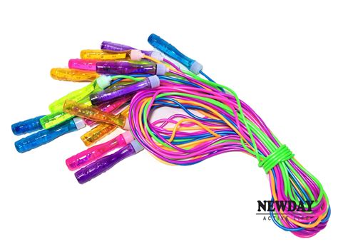 Скакалка Детская с PVC Жгутом 2,7 М — в Категории "Скакалки" на Bigl.ua ...