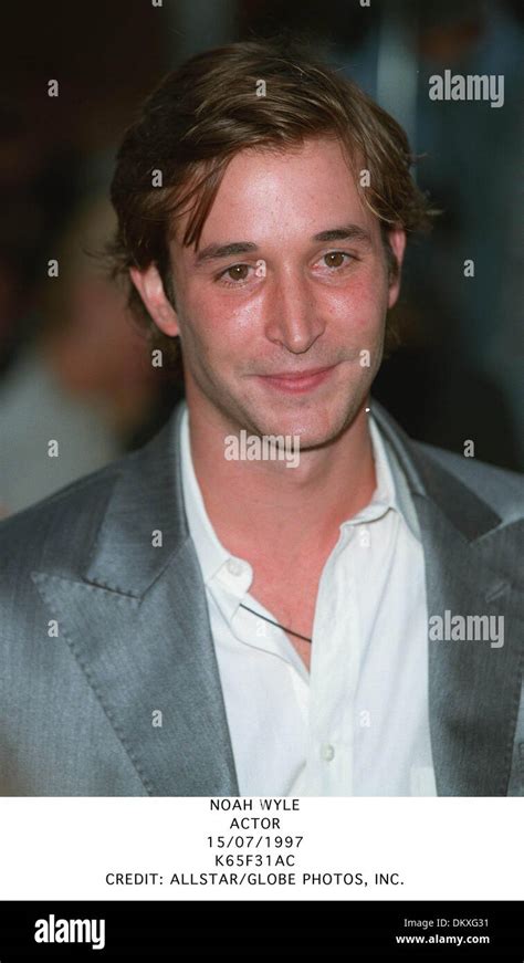 noah wyle  res stock photography  images alamy