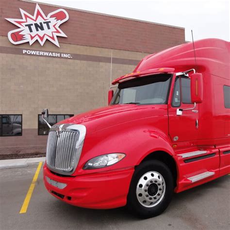 About TNT - TNT Services