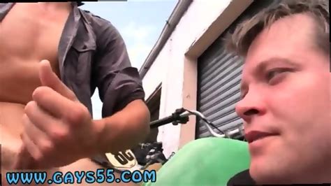 Nude Men Outdoors Gay Sneaky Freaky