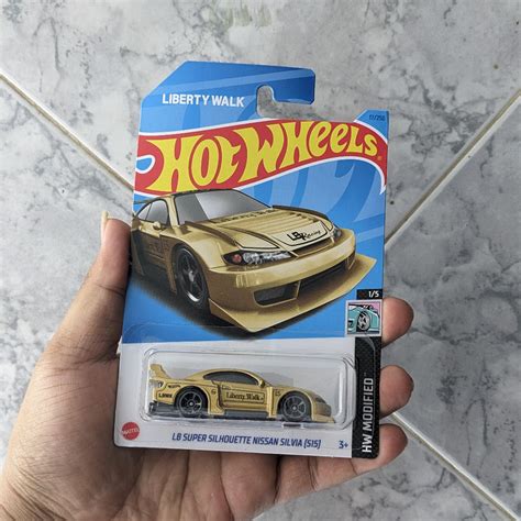 Jual Hot Wheels LB Super Silhouette Nissan Silvia S15 Gold Shopee