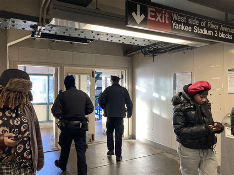 UPDATE Human Leg Found on Elevated 4 Subway Tracks, Bronx Subway Riders