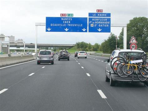 Lieu de rencontre gay une aire dautoroute fermée 24Gay