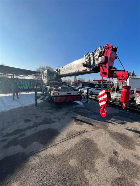 БУ Автокран KATO KR25H в Казахстане | Nippon Machinery | MSA CO., LTD