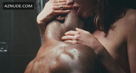 EMILY EATON PLOWRIGHT Nude AZNude