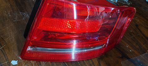 Заклеил задний фонарь пленкой — Audi A4 (B8), 1,8 л, 2009 года | своими ...