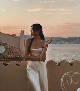 Brunette Images On Favim