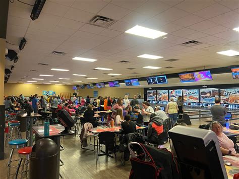 Employees Students And Parents Participate In Health And Wellness Day