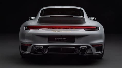 Noua Masina De La Porsche E Nebunie Curata Are Un Design Retro La