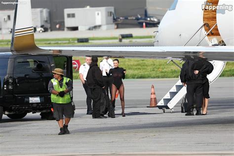 Bianca Censori Nude OnlyFans Leaks Fappening Page FappeningBook