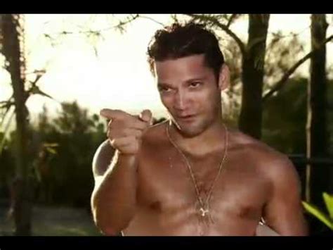 Armando Babaioff diz que faria cena de beijo gay na TV Por que não Bananas is My Business