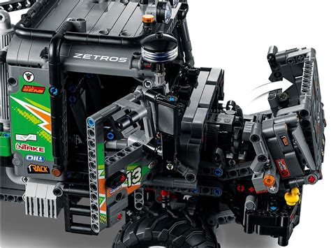Lego Technic 42129 4x4 Mercedes-Benz Zetros Trial Truck - A2Toys