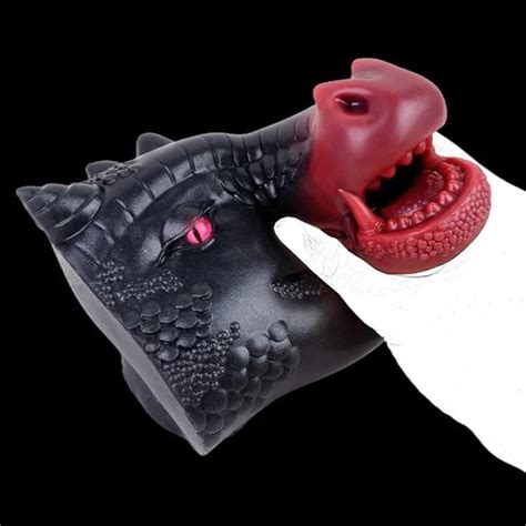 Male Masturbators Red Dragon Head Oral Sex Deep Throat Blow Job Stroker