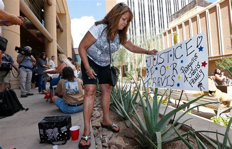 What Forensic Experts Say About The Jodi Arias Crime Scene Photos Image 18