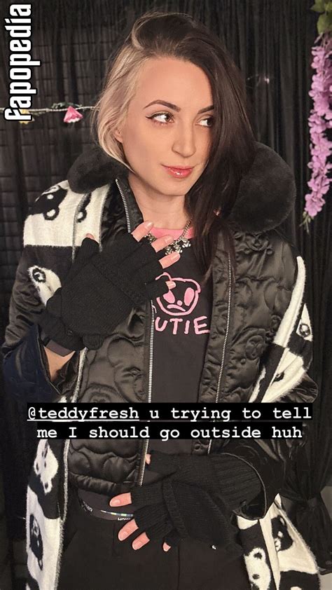 Gibi Asmr Nude Leaks Photo Fapopedia