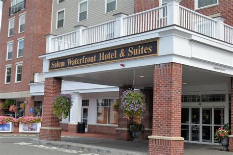 Salem Waterfront Hotel & Suites Reviews & Prices | U.S. News