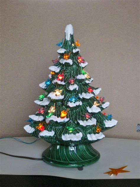 Vintage Ceramic Christmas Tree Electric Plastic Bird Bulbs