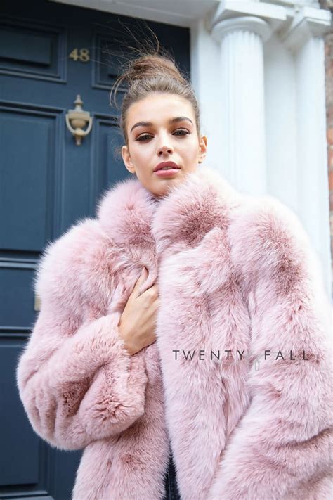 Light Pink Faux Fur Coat Ibikinicyou