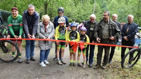 Nowa trasa MTB Sudety w gminie Świdnica oficjalnie otwarta foto