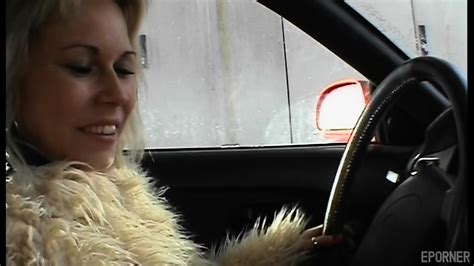 Blonde Chick And Geisha Balls