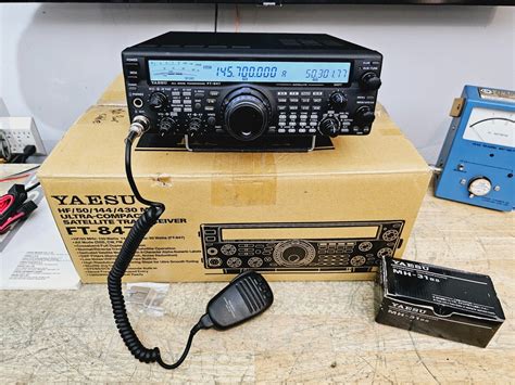 Yaesu Ft Hf Six Meter Vhf Uhf All Mode Satellite Transceiver Ham