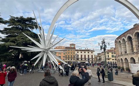 Associazione Verona per l Arena La stella è un simbolo 38 anni senza