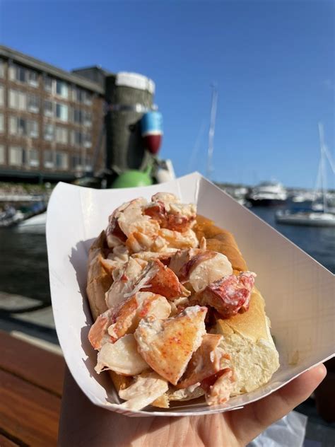 The Newport Lobster Shack 473 Photos And 271 Reviews Seafood Markets