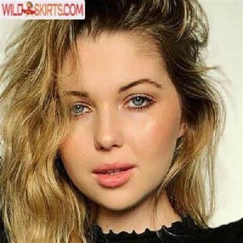 Sammi Hanratty Sammihanratty Nude Instagram Leaked Photo
