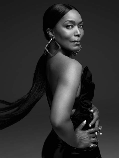 Angela Bassett