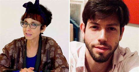 Destacada profesora feminista es denunciada por acosar a alumno gay Además ella es lesbiana