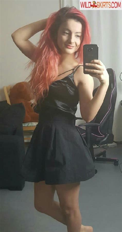 AnnieFuchsia Anniefuchsia Nude OnlyFans Instagram Leaked Photo
