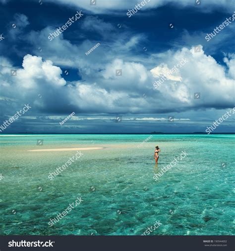 Woman Bikini Tropical Beach Stock Photo 190944002 Shutterstock