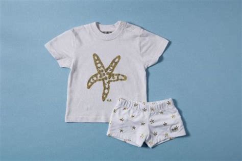 Bikini estrellas doradas de josé varón Ropa Infantil Mi Ángel