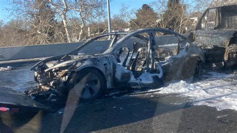 Tesla, truck catch fire in Highway 50 crash in Sacramento CA