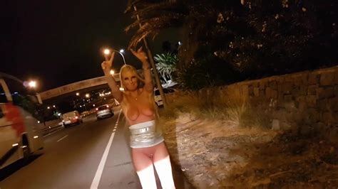 Free Milf Public Porn Videos Xhamster