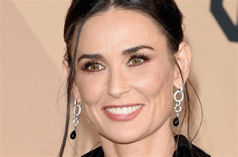 Hard To Believe Shes 60 Years Old Ageless Demi Moore Showed Her