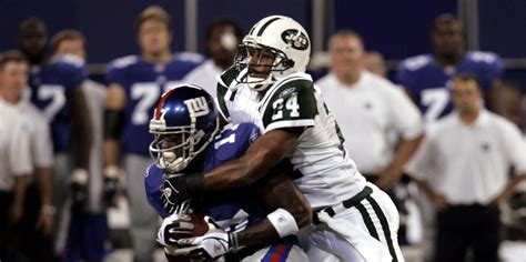 NFL: Plaxico Burress’ Super Bowl ring auctioned for mega sum | NFL News