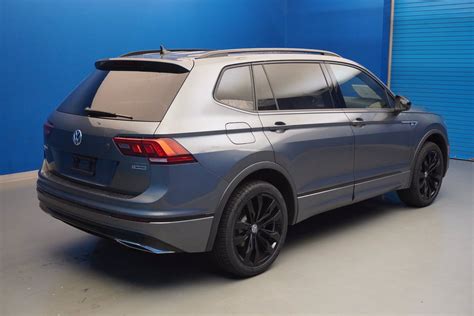 New 2020 Volkswagen Tiguan Se R Line Black Sport Utility In Louisville