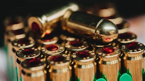 Пули, Патроны, Гильзы, Золотистый (5120x2880) - обои для рабочего стола