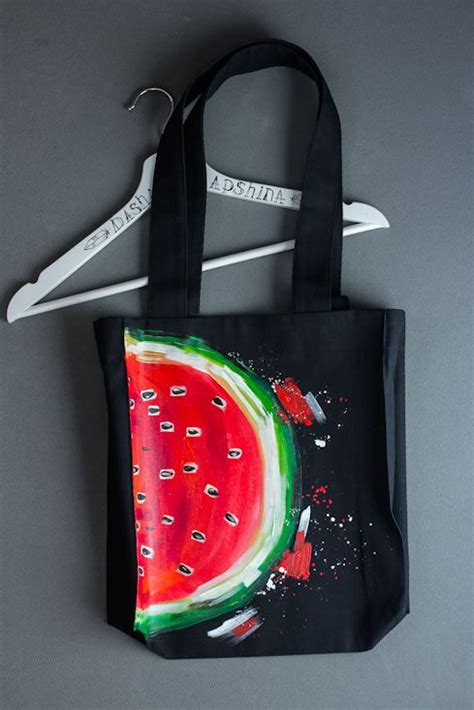 Черная сумка-шоппер с росписью - Сочный Арбуз | Сумки, Черный холст ...