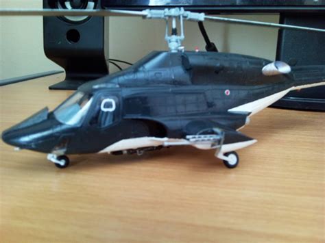 Amazon.com: AOS05590 1:48 Aoshima Airwolf Helicopter MODEL KIT: Toys ...