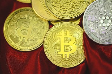 Максимальная стоимость биткоина в истории: новые данные 16 декабря - Hi ...