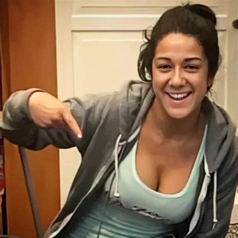 Pin By Paulo Martin On Stephanie Mcmahon Hot Wwe Female Wrestlers Nxt Divas Role Models