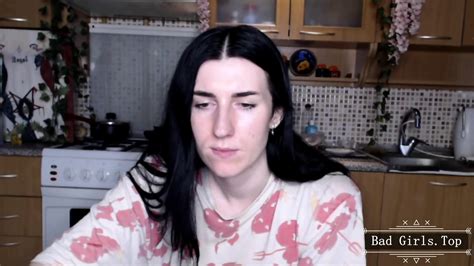 Small Tits But Big Ass Brunette Babe Toys Playing