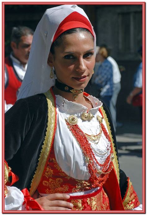 Sardegna Costumi Antichi Abiti Tradizionali Costumi Sardegna